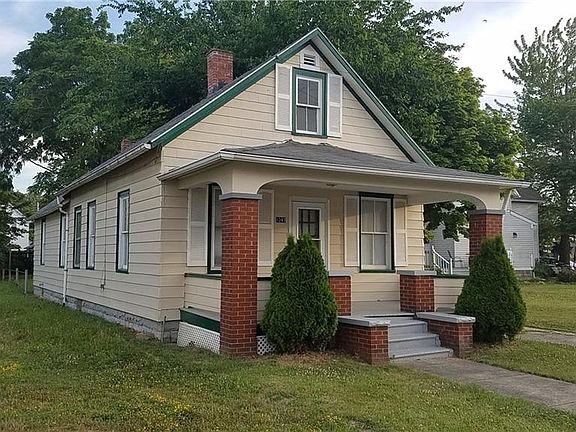 4th image of 1243 W Erie Ave