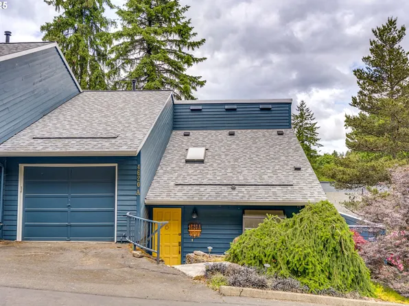 4620 SW Caldew St Unit A, Portland, OR 97219