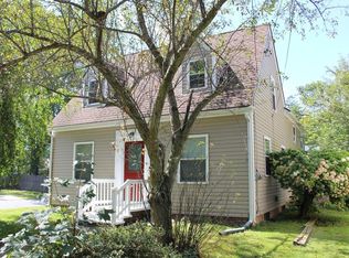 96 Harkness Ave, Springfield, MA 01118