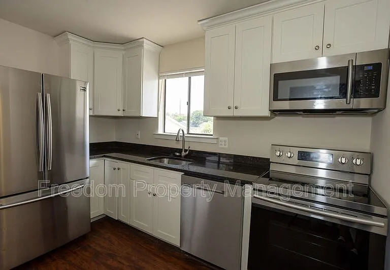 9327 Woodlea Ct — Photo 4