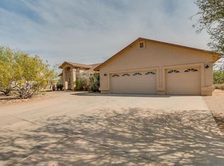 515 E Blue Eagle Ln, Phoenix, AZ 85086