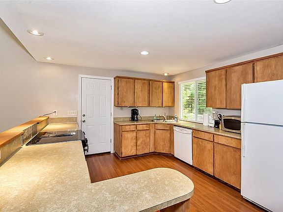 5th image of 11404 17th Avenue Ct NW