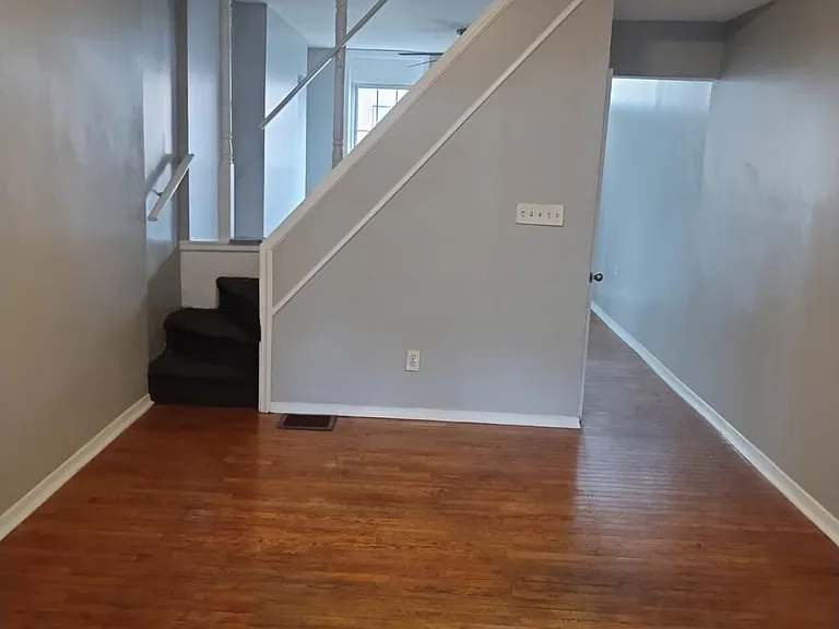 1160 Washington Blvd — Photo 7