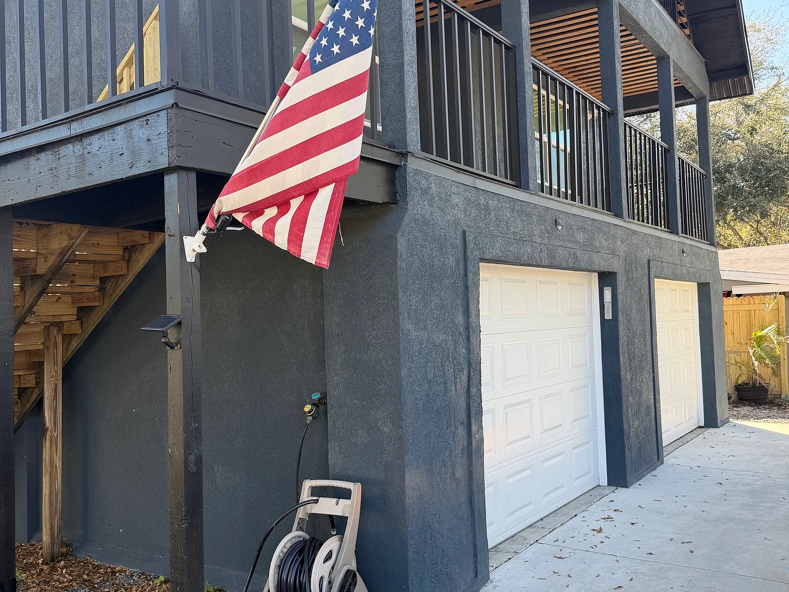 5 bed, 2600 sqft, $1,500 — Photo 2