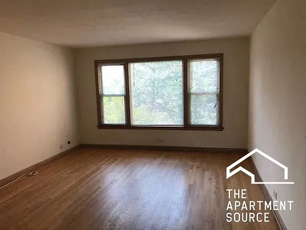4913 Crain St #2 — Photo 3