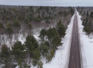 30744 Rice Lake Rd, Lake Linden, MI 49945