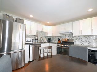 54 Fernview Ave APT 1, North Andover, MA 01845