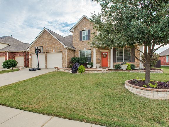 5th image of 2440 Bridgeport Dr