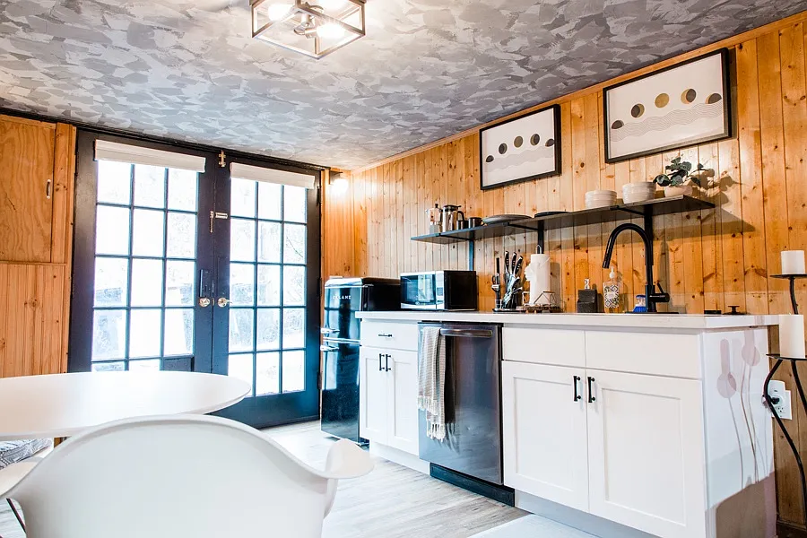 Studio, 600 sqft, $1,750 — Photo 4