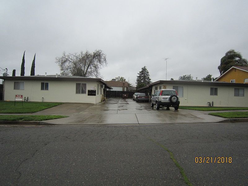 1st image of 113 Cedar St APT 3