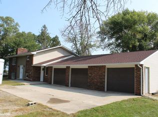 2150 260th St, Garner, IA 50438
