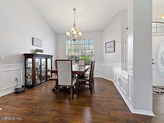 5th image of 12648 Chapeltown Cir E