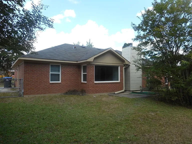 3010 Miranda Rd — Photo 16