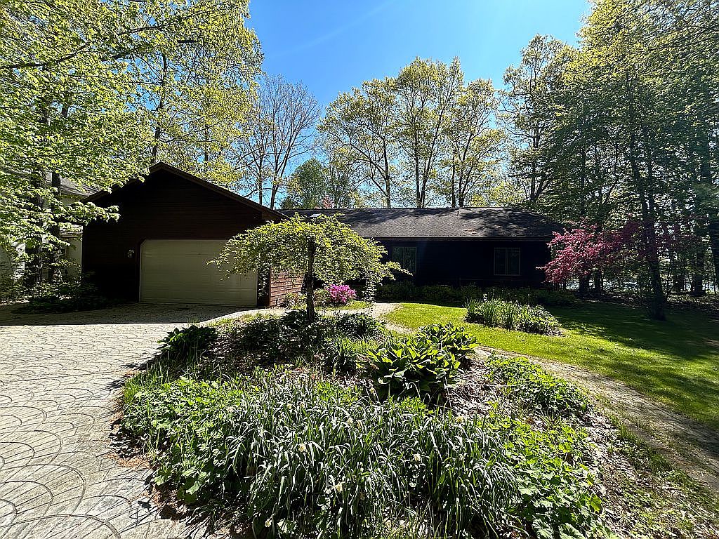 7208 Cedar Lake Rd, Oscoda, MI 48750 Zillow