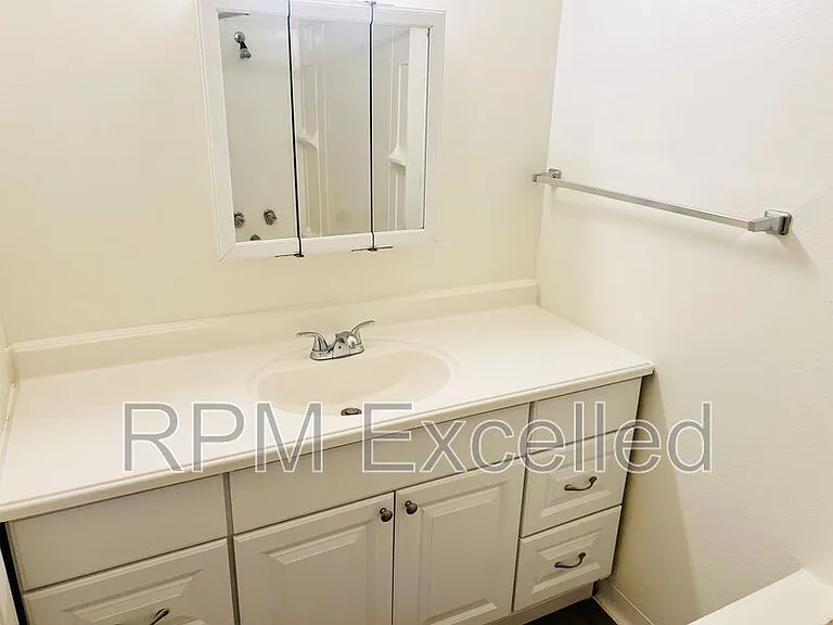 2500 S 286th Pl #A — Photo 13