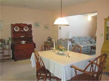 5th image of 1203 Redmont Pl