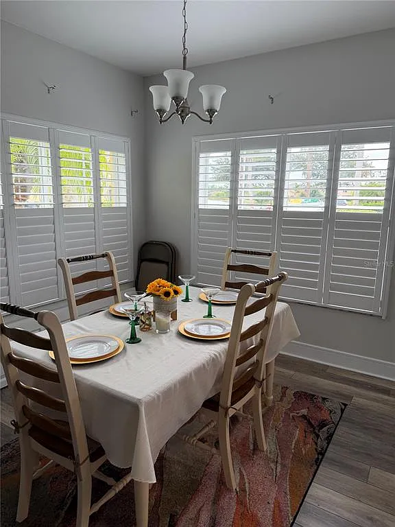 3 bed, 2.5 bath, 1302 sqft, $3,000 — Photo 3