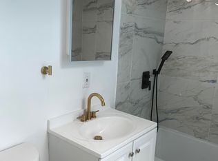 266 Erie St APT 5A, Jersey City, NJ 07310