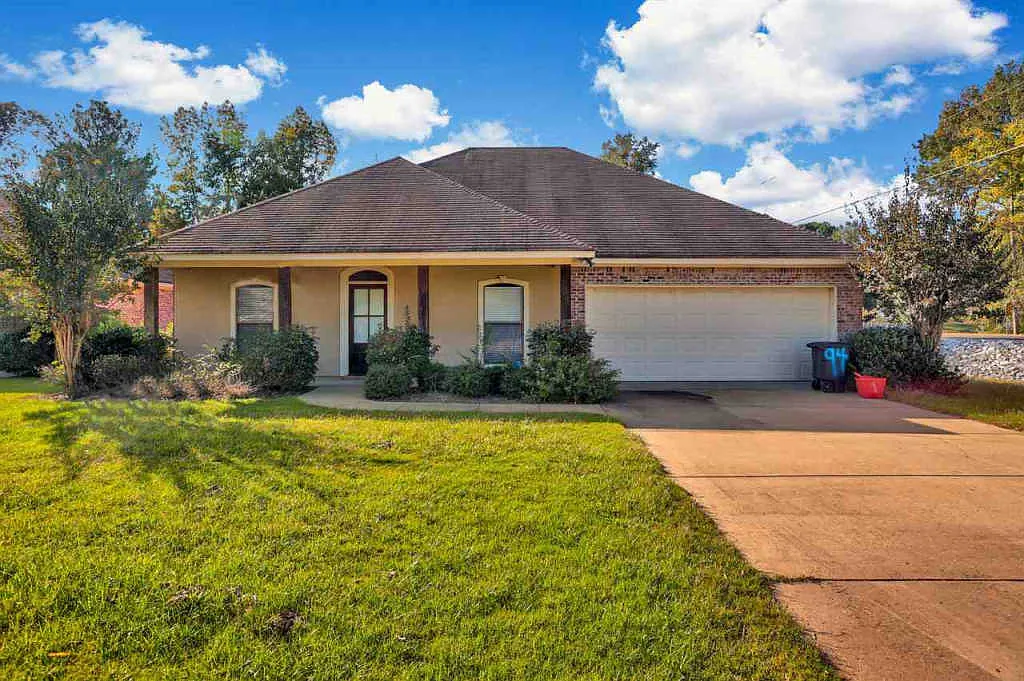 94 Holmar Dr photo 1