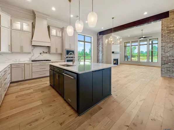 26307 Somerset Hills Ct, Denham Springs, LA 70726