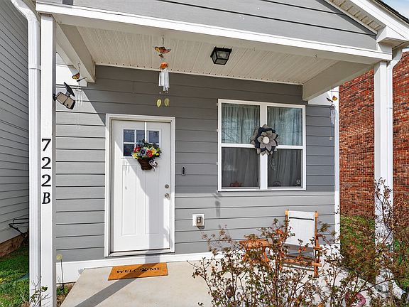 3rd image of 722 Cole Ave #B