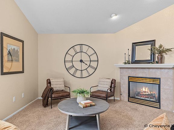 5th image of 3116 Holland Ct