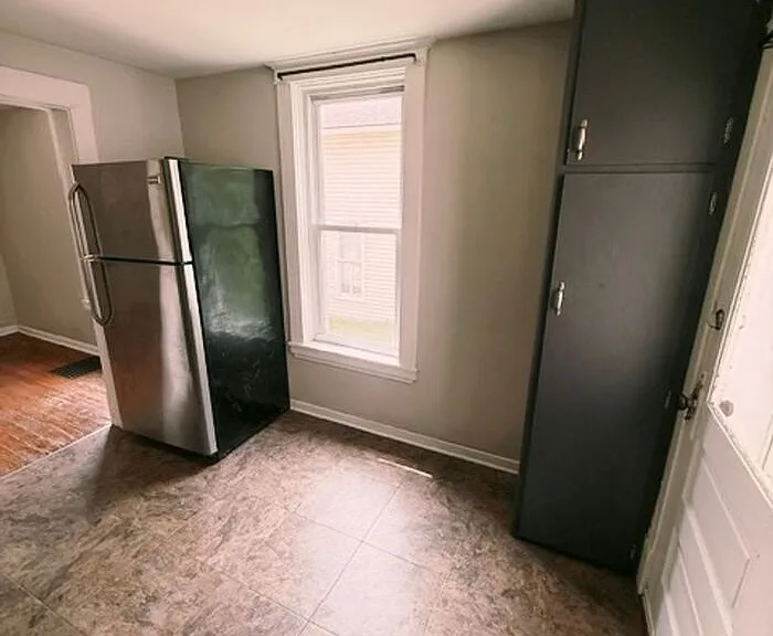 21 Fairbanks St NE — Photo 6