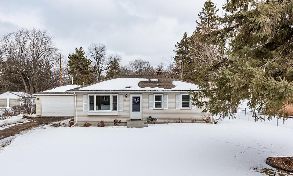 1st image of 2245 Floral Dr