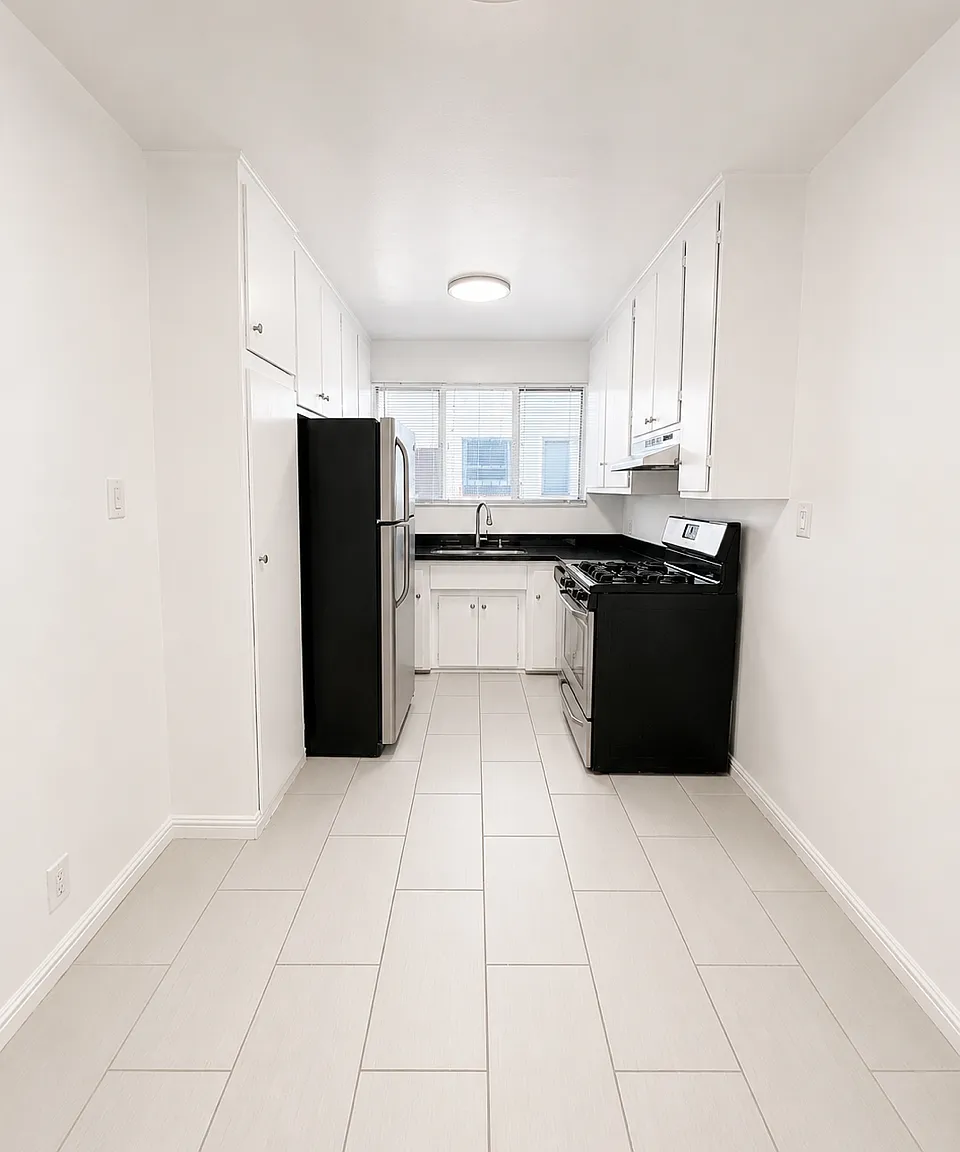 1 bed, $2,050 — Photo 4
