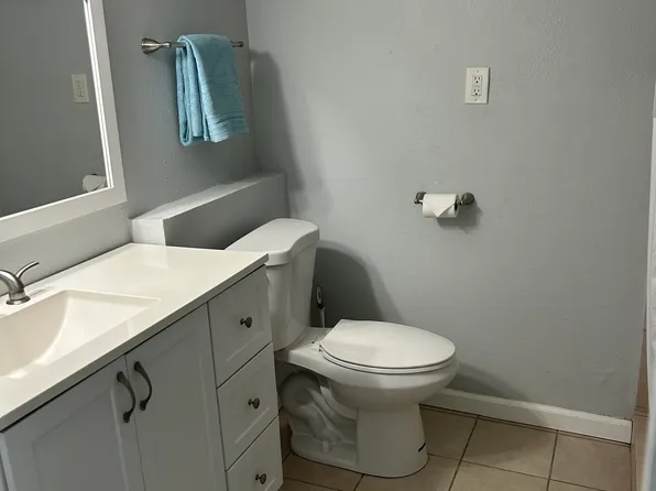 (undisclosed Address), San Diego, CA 92102