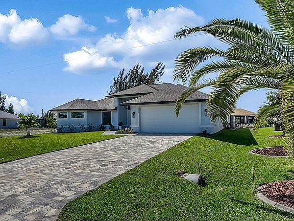2nd image of 2024 SW 28th Ln