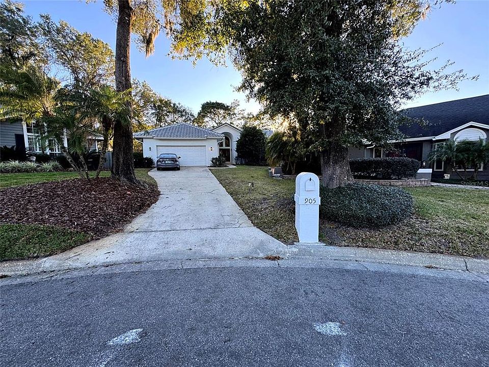 1st image of 905 BEARDED OAKS TERRACE