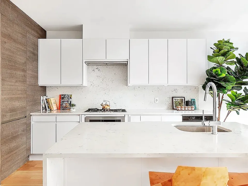 53 Grand St #3