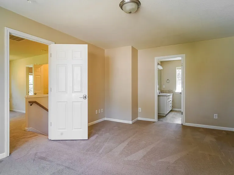 7306 SW Kelsi Ct — Photo 9