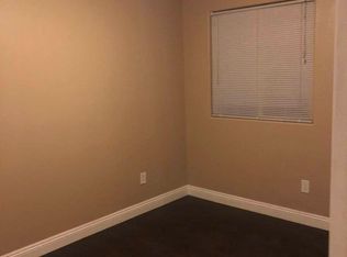 847 E 76th St #5, Los Angeles, CA 90001