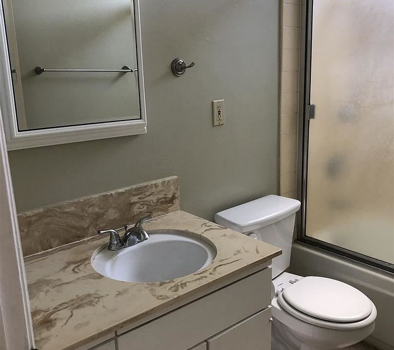 2nd image of 25247 Bigelow Rd #503-2