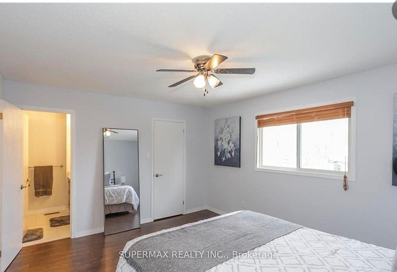 London House for rent - 4 Bedrooms — photo 13