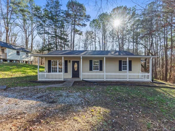 3030 Davis Rd, Rocky Face, GA 30740