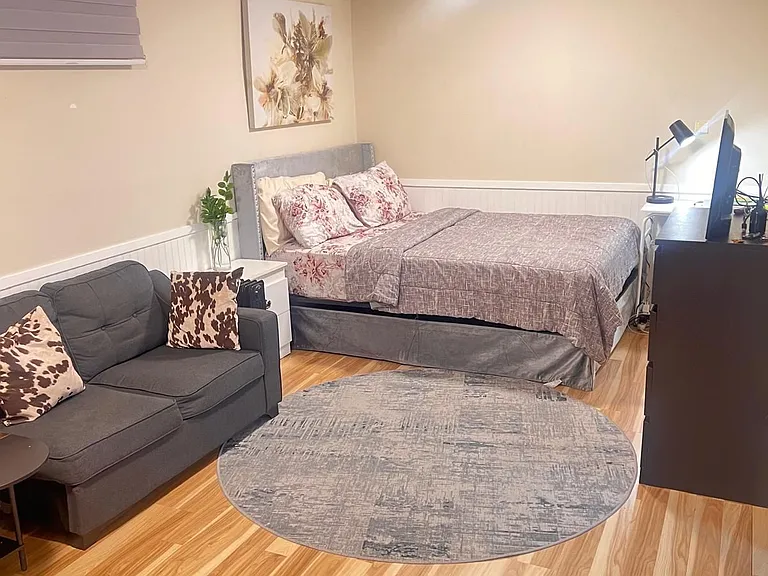 63 Barrett Cres #BASEMENT — Photo 3