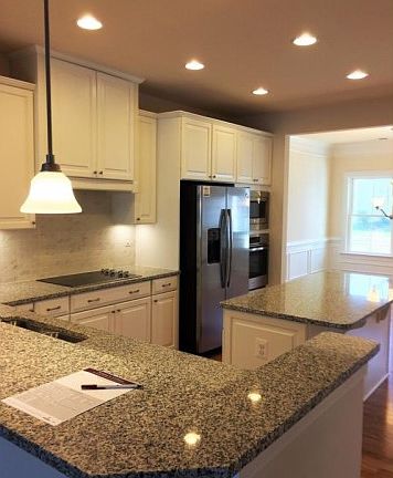3rd image of 36318 Waterleaf Way