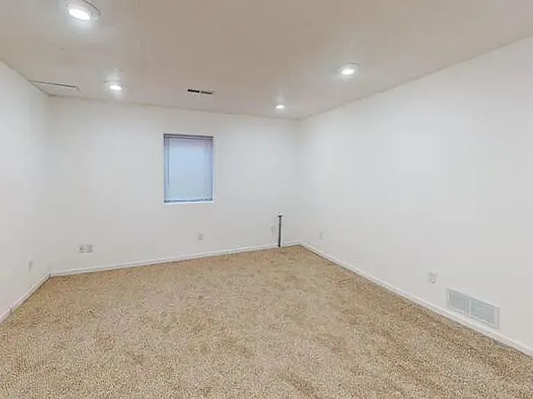 3029 Stonewall Dr — Photo 7