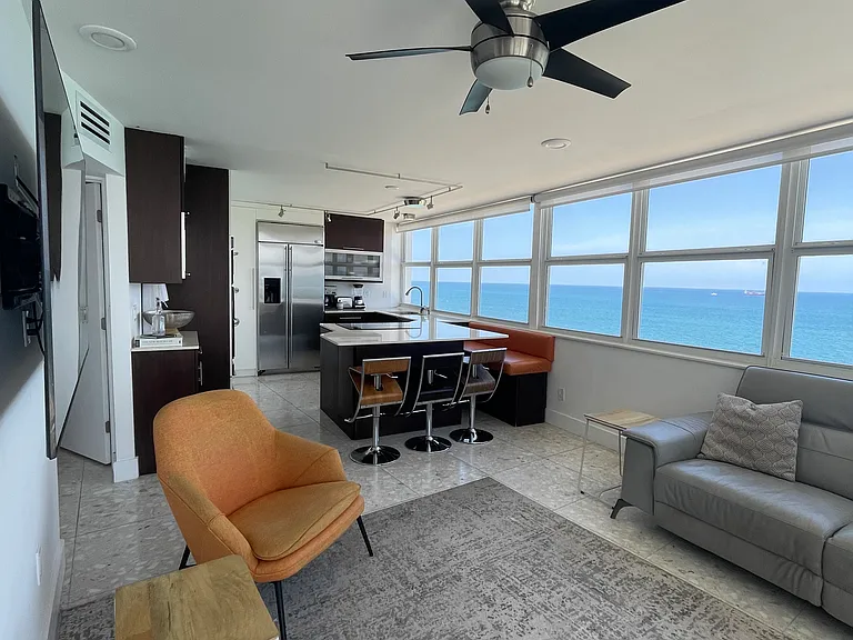 209 N Fort Lauderdale Beach Blvd #12 — Photo 8