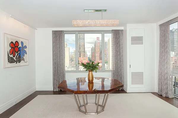 Sold by Brown Harris Stevens | media 21