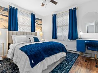 (Undisclosed Address), Chesterton, IN 46304