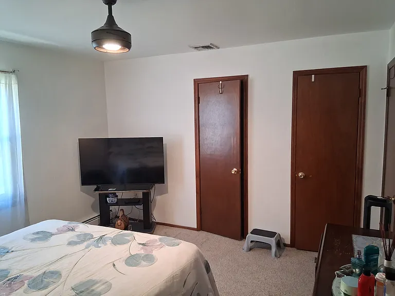 Back bedroom.