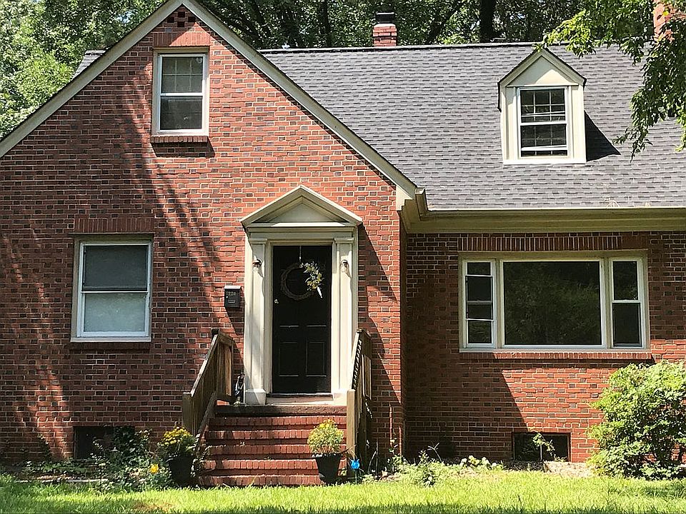 1st image of 124 Wickre St