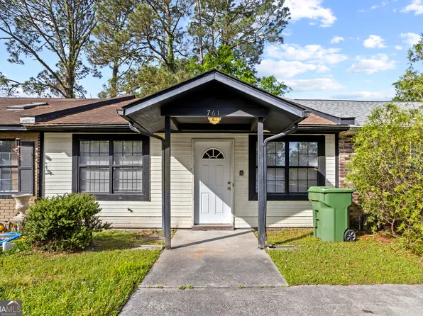 761 Sharon St, Hinesville, GA 31313