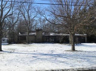 100 Streif Rd, Elma, NY 14059