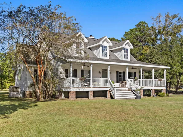 3680 Humbert Rd, Johns Island, SC 29455