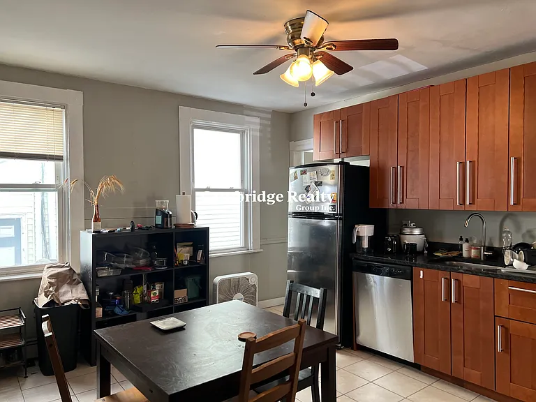 255-261 Cardinal Medeiros Ave #1B — Photo 2